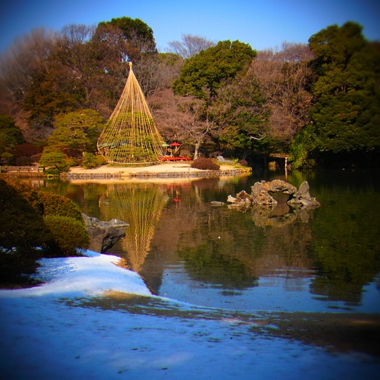 六義園